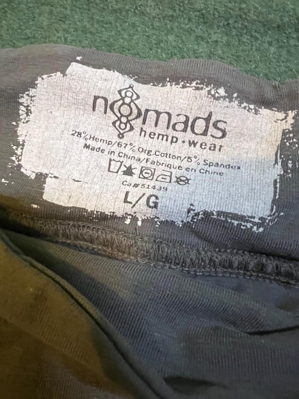 Women’s Nomads Hemp wear large skirt with rear pockets - Picture 3 of 5